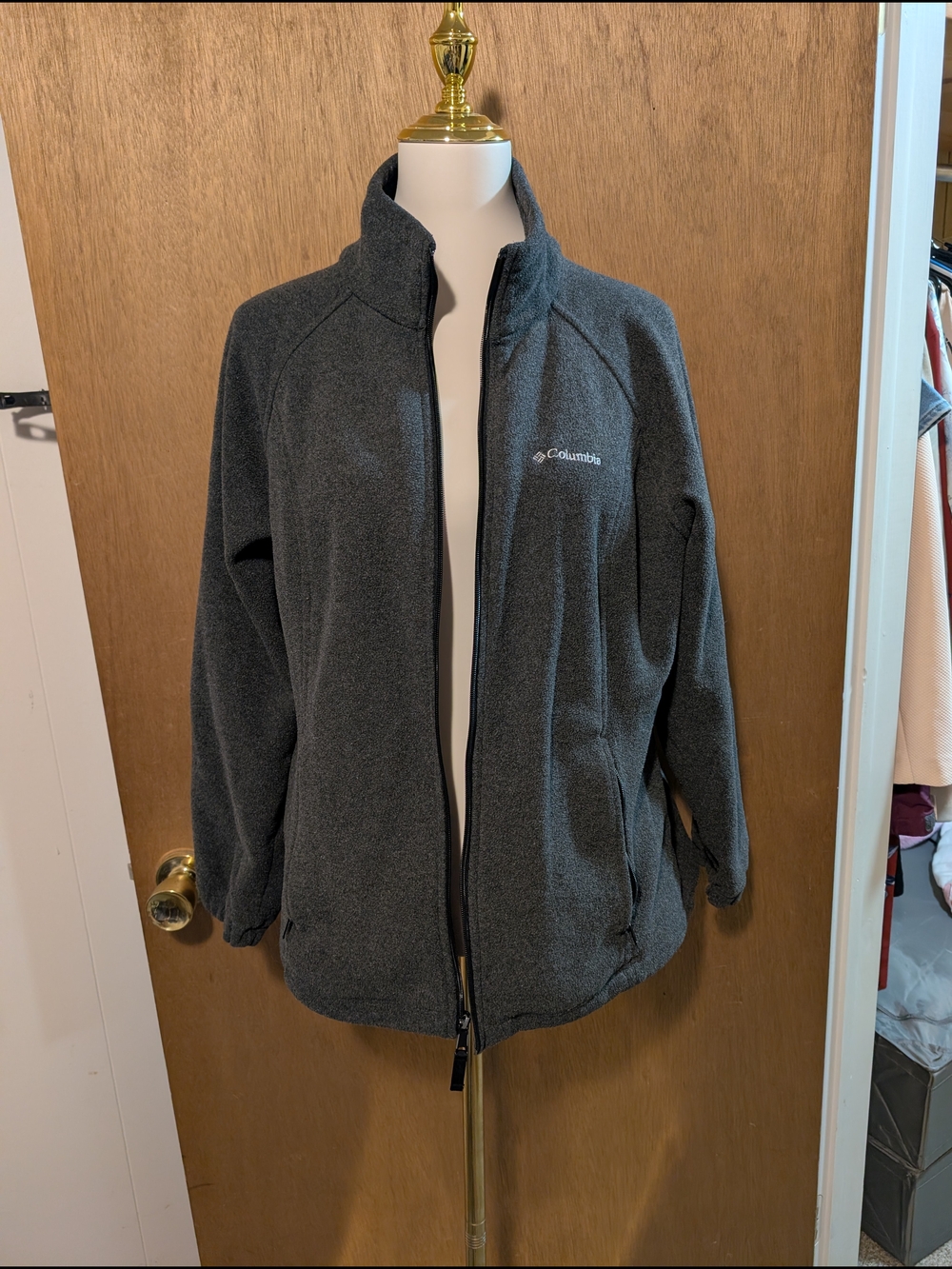 Columbia Dark Gray Fleece Jacket